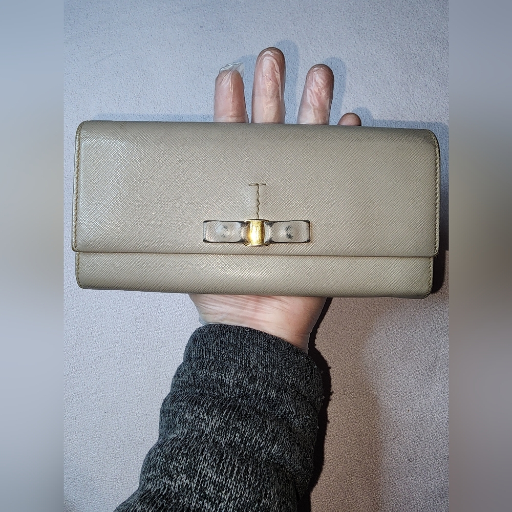 SALVATORE FERRAGAMO Taupe Wallet with Gold Accent